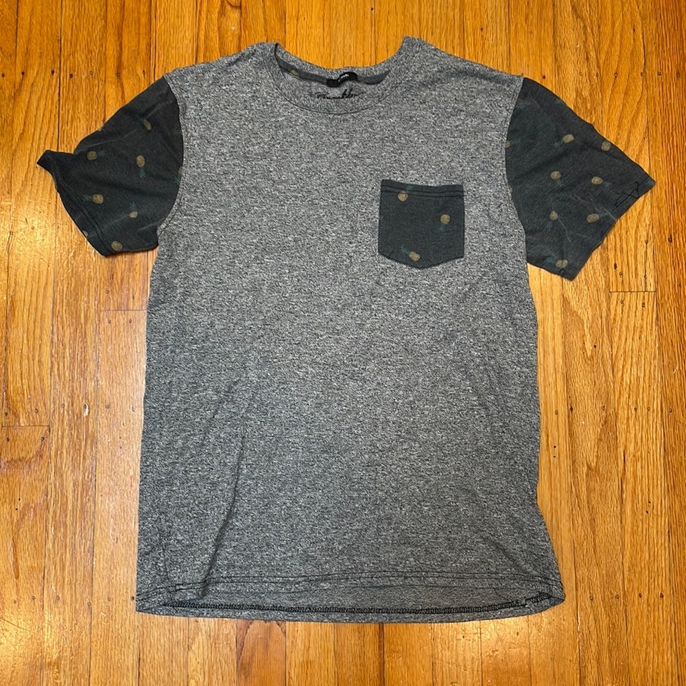 Pocket tee